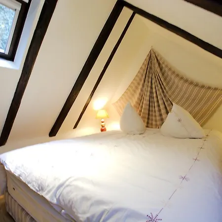 Gasthuis Fink'neschtel - Maison D'hotes *